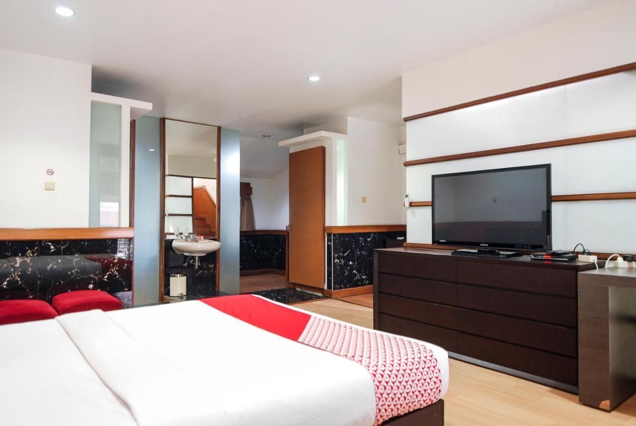 Oyo 229 Hi Quality Hotell Bandung Exteriör bild
