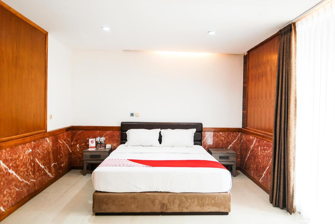 Oyo 229 Hi Quality Hotell Bandung Exteriör bild