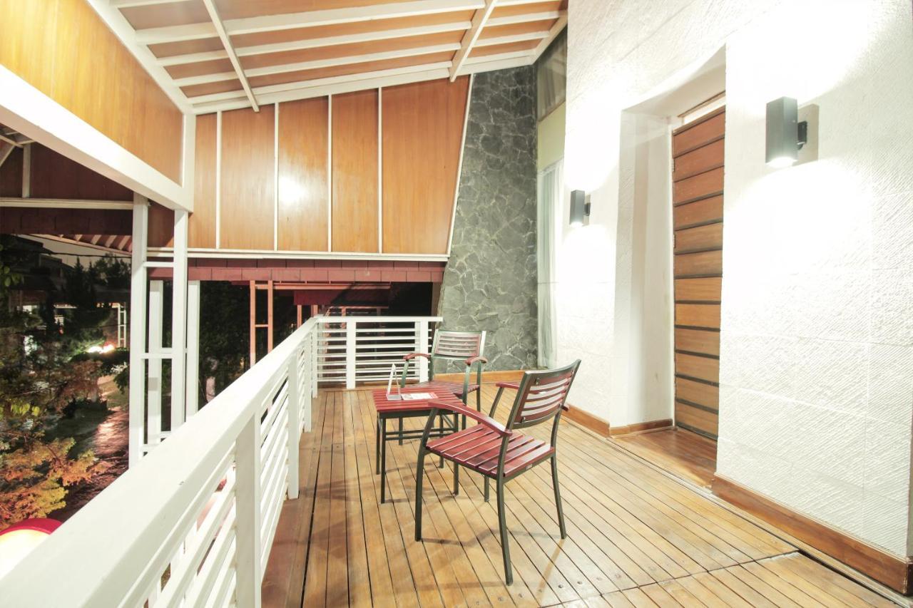 Oyo 229 Hi Quality Hotell Bandung Exteriör bild